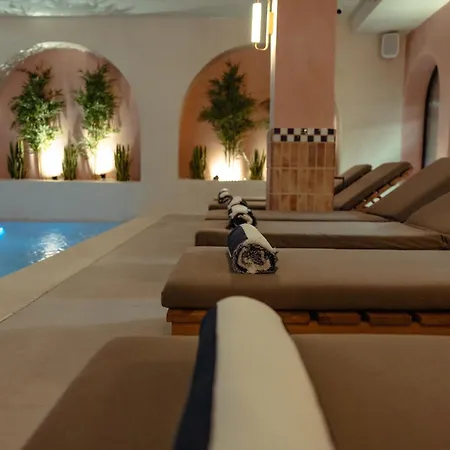 Nomad & Hotel Altea