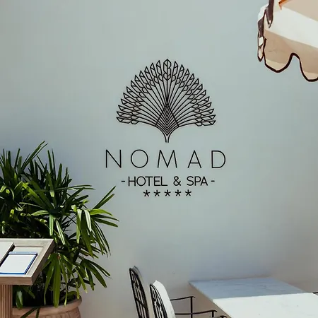 Nomad & Hotel 5*