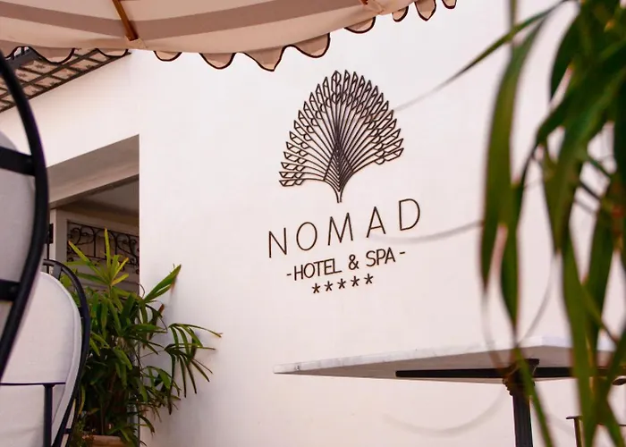 Nomad & 5*