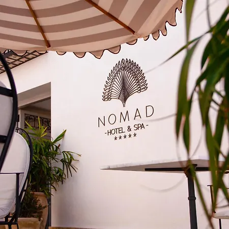 Nomad & 5*